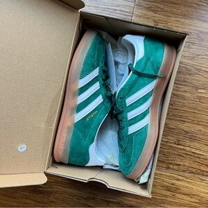 Adidas Gazelle Indoor EU Sz 39.5 / US Men’s 6.5 Collegiate Green/Cloud W…